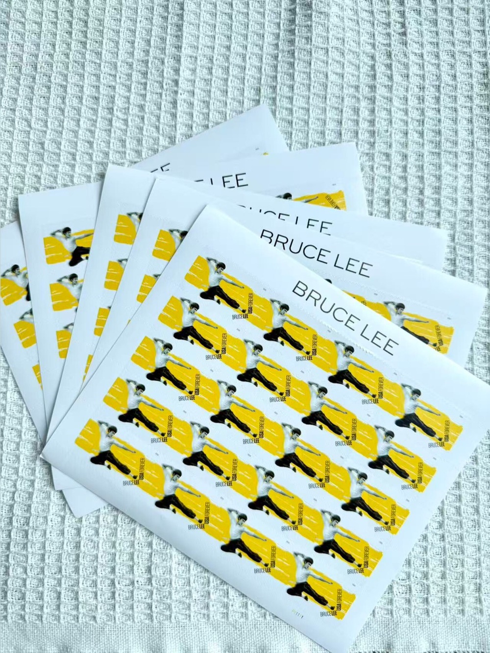 5 Yellow and Black Home Design Stamps - Picture 3 of 7